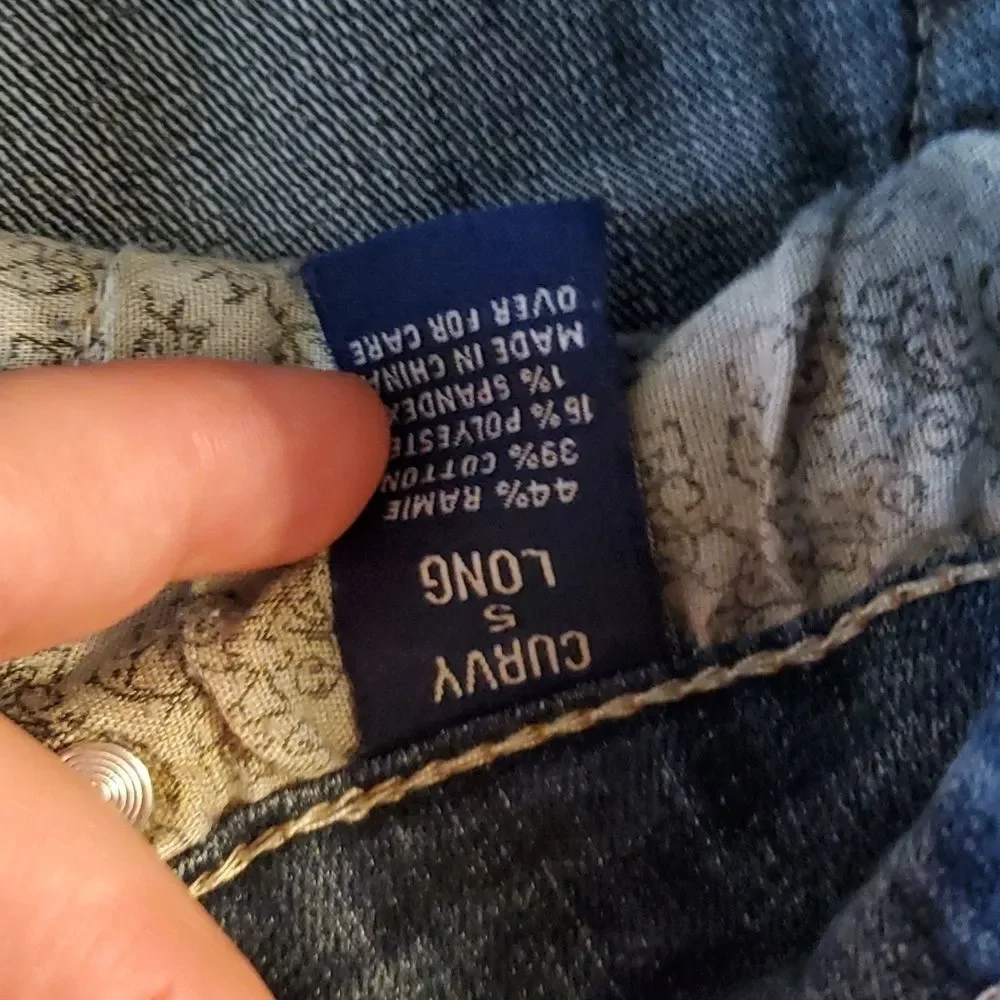 REIGN JEANS - Picture 4 of 9